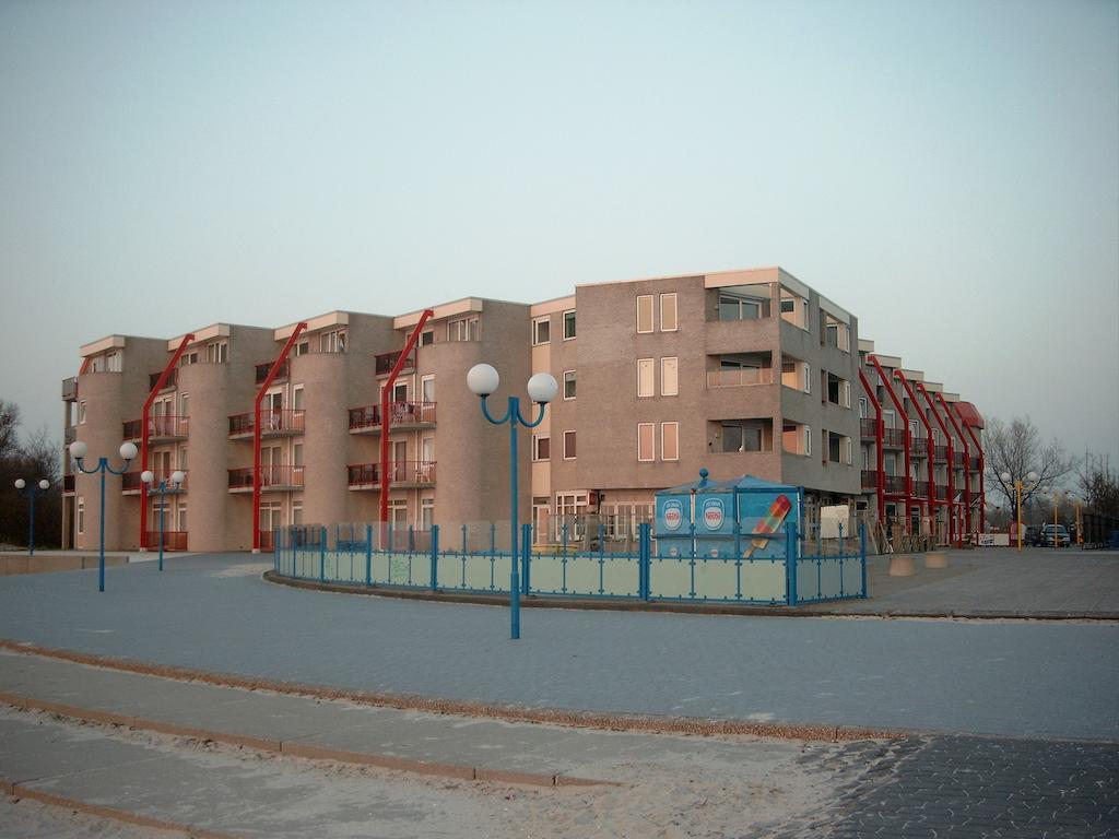 Appartement Zuiderzeestate マックム エクステリア 写真